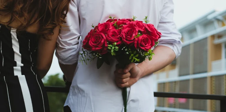 💐 Gifting Flowers Made Easy in Hallam – The Joy of Floral Giving
