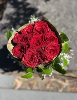 Red Rose Cluster Arrangement