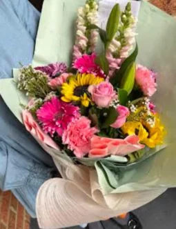Sunny Blush Bouquet